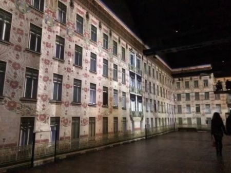 아틀리에 데 뤼미에르 사진